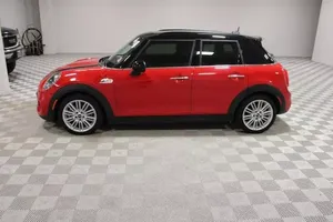 2019 MI <span class=keywords><strong>NI</strong></span> Ha rd üst Co o S cabrio Turbo motor per sürücü koyu deri iç sol direksiyon