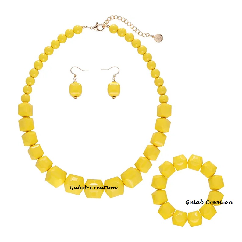 สีเหลือง