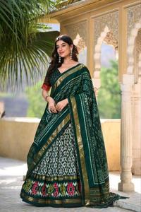 לבן פטולה טוסאר משי rajasthani leenga choli