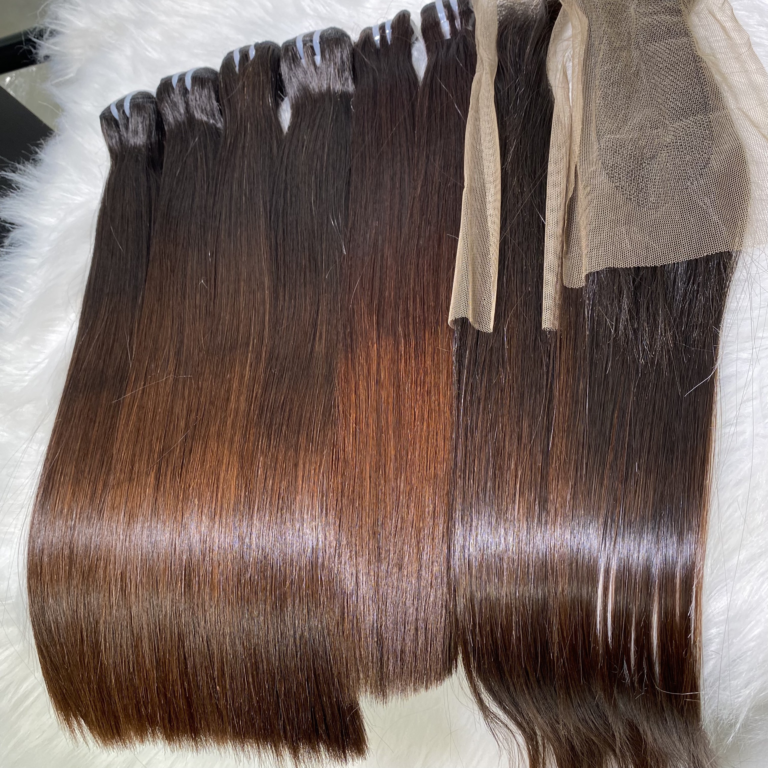Color weft
