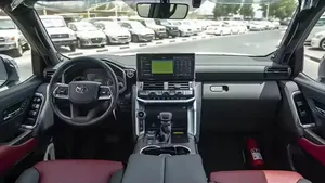 Toyota Landcruiser 300 VXR 3.3D ดีเซลมือสองที่ใช้เครื่องยนต์เทอร์โบพวงมาลัยซ้าย2022 - Product Image 5