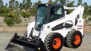 中古ボブ・キャットS540スキッドステアローダーフロントローダー機械建設ポンプコア部品中古エンジン