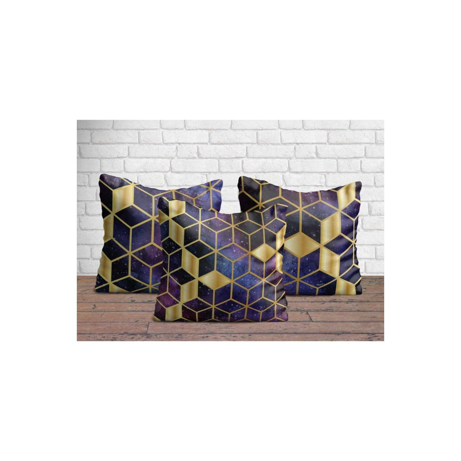 มีสีสัน