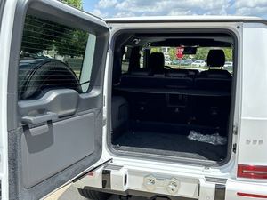 卸売中古2023 m-er-c e-d-e-s-B-e-nz GクラスAMG G 63 4MATIC低走行距離で手頃な価格でスタック