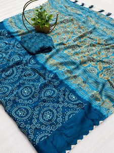 Kalamkari Bandhej Vol 8 Heritage & Royal Look Pure Moss Kalamkari Saree with <span class=keywords><strong>Super</strong></span> Mirror Work