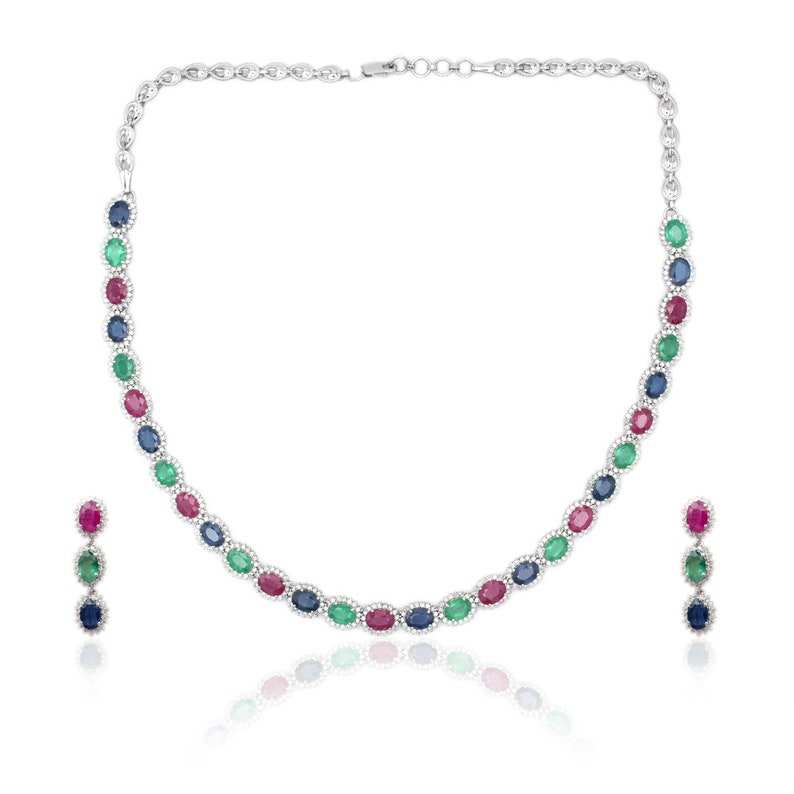 สีเขียว