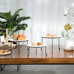 Gutes Design Black Iron Pizza Displayst änder 3er-Set Runde Form Große Größe Holz Verschiedene Größen Dessert und Kuchenst änder