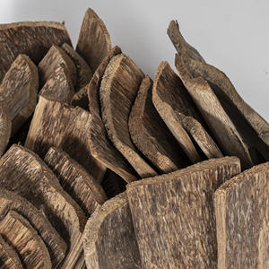 Вьетнамская Высококачественная стружка агарового дерева, средняя смола, для бахур (масса) 100 г - Product Image 1