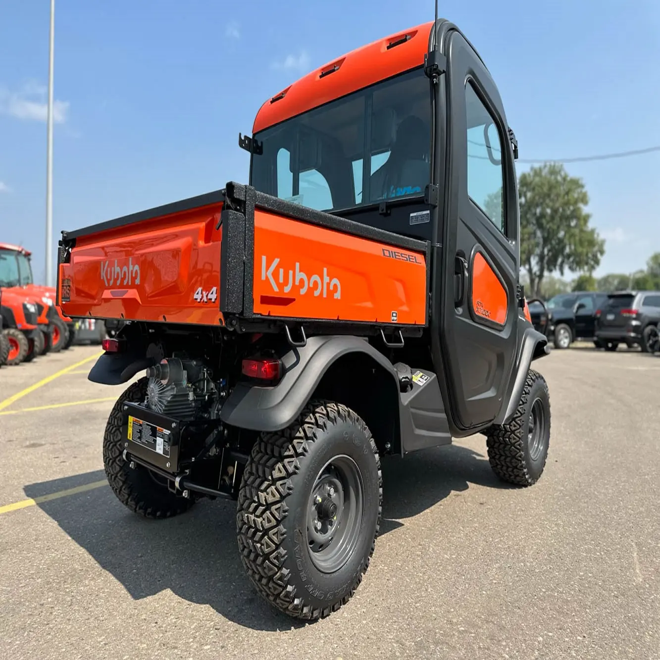 2024 Kubota RTV X900 Diesel 4WD Véhicule utilitaire à vendre au Canada Kubota RTV-X1100C Orange Prix bon marché