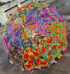 绣花花园沙滩伞带流苏木材沙滩伞手提包复古风格带铲边伞
