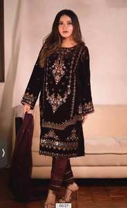 Nieuwste Designer Zware Viscose Fluwelen Borduurwerk Werk Salwar Pak Indian & Pakistani Kleding By Fab Zone - Product Image 4