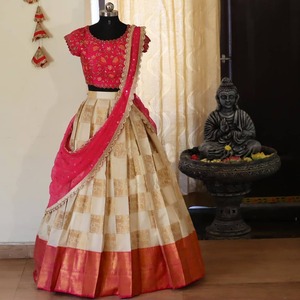 <strong>New</strong> 2023 Latest Collection Banarasi Silk <strong>Lehenga</strong> With Mono Banlori Blouse &amp; Georgette Dupatta Manufacturer From India