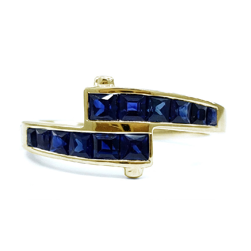 สีเหลือง