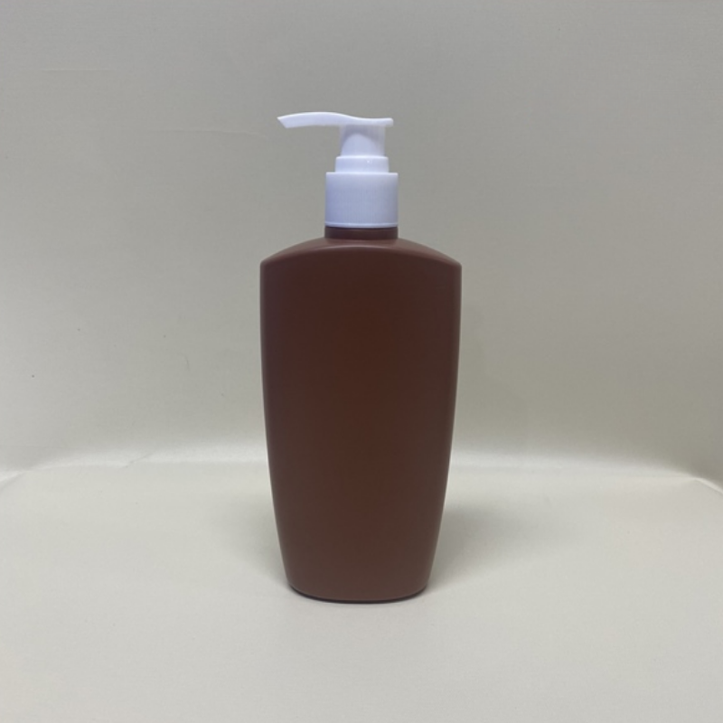 สีน้ำตาล