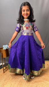 传统儿童礼服Paithani <span class=keywords><strong>Lehenga</strong></span>配编织提花腰带