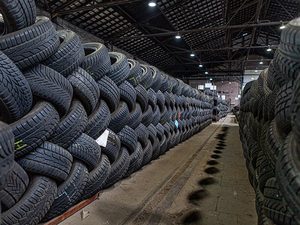 Tüm sezon kullanılmış ve en kaliteli yeni araba lastikleri
