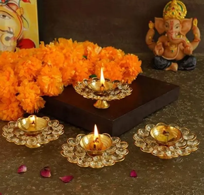 Mới Đến Handmade Nến Pha Lê Brass Diyas akhand Diyas Pooja Phụ Kiện Diwali Đèn Dầu