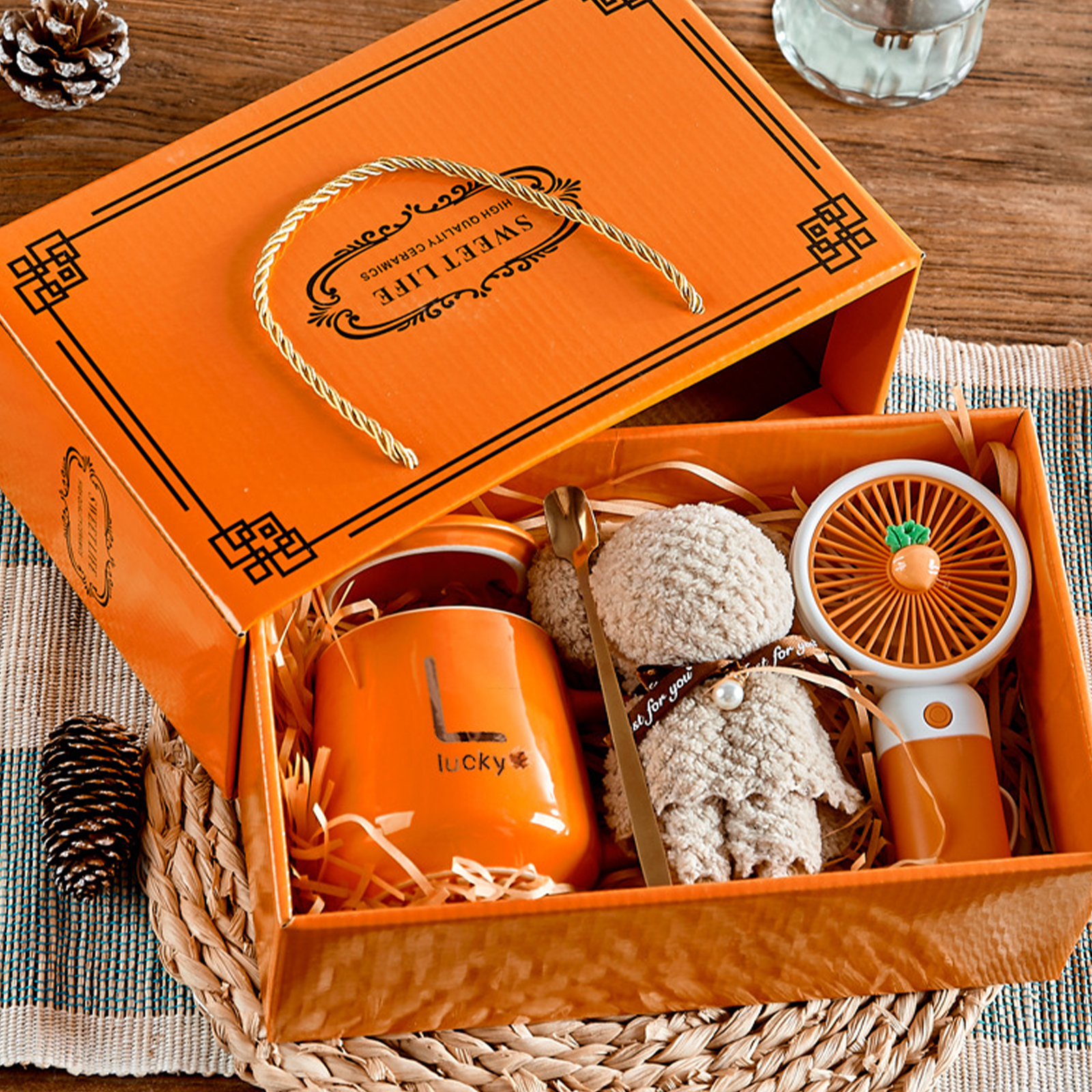 Cup + Fan + Towel Three-Piece Set