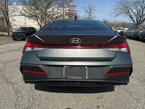 <strong>2025</strong> H-y-u-n-d-a-i E-l-a-n-t-r-a SE FWD with Low Mileage and Affordable Price in Stock Ready for Shipment - Product Image 3