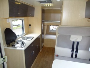 לקנות יוקרה חדש 4 x4 מול כביש motorhome rv קרוואן קרוואן עבור נסיעה הביתה נייד מאובזר לקמפינג ב rance