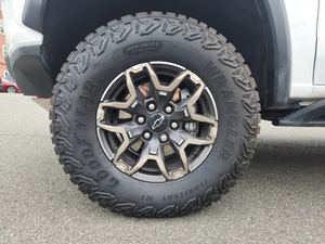 CLEAN USED 2023 Chevrolet <strong>Colorado</strong> ZR2 Crew Cab 4WD - Product Image 6