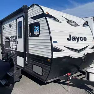 2025 חדש jayco <span class=keywords><strong>melbourne</strong></span> יוקרה 24l מחלקה c ניידת מחוץ לכביש קרוואן לקמפינג מוכן לספינה