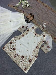 设计师印度和巴基斯坦天鹅绒Salwar Kameez宝莱坞风格的成人婚礼和派对套装