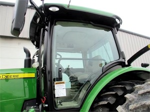Popüler marka 2020 JOHN DEERE 8245R oldukça kullanılan yüksek verimlilik uzun ömürlü tarım traktör düşük fiyat
