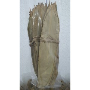 Doğal taze yeşil bambu yaprakları sarma Chung kek - Product Image 1