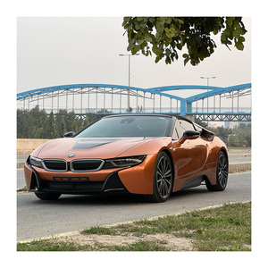 高度な安全機能と最新のインフォテインメントシステムを備えた中古BMW - Product Image 1
