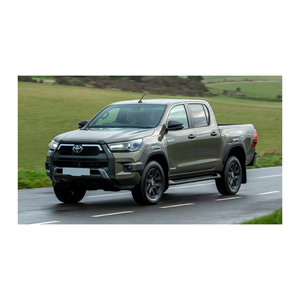 8L motorlu Toyota Hilux 4x4 Turbo SUV R20 lastikler deri koltuklar koyu iç-4x2 modelleri gelişmiş yeteneği fiyatlandırma