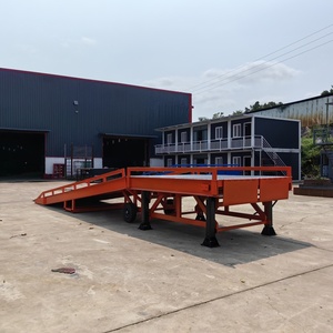 Container Quay Bridge Carretilla elevadora Nivelador de almacén Descarga Camiones de carga hidráulica Móvil para plataforma Camión Muelle Rampa amortiguadora