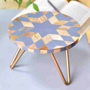 Partiler veya etkinlikler reçine epoksi kalıp kek, hamur işleri, aperatifler ve meyve sunmak için yükseltilmiş tabanı ile katı ahşap kek standı - Product Image 1