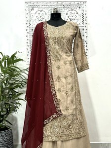 Yüksek talep üzerine yeni tasarımcı tam dikiş kurti-plazzo iplik ve dizi iş tasarımcısı Salwar Kameez ile Set sunulması - Product Image 3