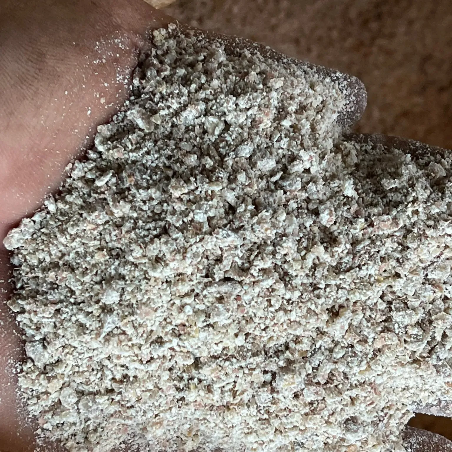 Farine d'arachide 45% protéines pour engrais et alimentation animale prix bon marché du Vietnam/farine d'arachide matière première pour l'alimentation animale 2023
