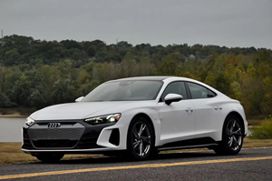 2022 Auudii e-tron GT Boost fonksiyonu ile 522 beygir gücü çift Motor Adaptive adaptif hava süspansiyon elektrikli arabalar - Product Image 3