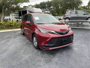 די בשימוש toyotas siennas <span class=keywords><strong>se</strong></span> <span class=keywords><strong>8</strong></span> מודל 2022, 100% עובד בצורה מושלמת, ללא תאונה, 1 אחריות לשנה
