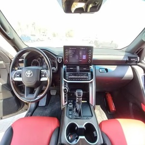 体验2024的Toyyota Laand Cruiseer ZXX Prremium 3.3L柴油VV6 SUV，具有先进的Tecch和越野能力