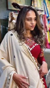 インドのエスニックウェアナブラトリスペシャルレーヨンシルクリアルミラーワークとコディレースワークゴールデンパッタLehenga Choli with Dupatta - Product Image 5