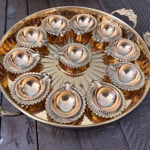 פליז diwali diwali diwali diwali <span class=keywords><strong>diya</strong></span> patri מתנות בעבודת יד תפאורה בית תפאורה הודית תפאורה פסטיבל קישוט