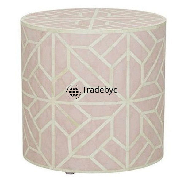 Available in different Colors