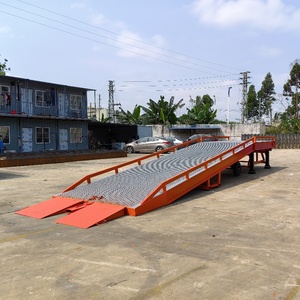 Container Quay Bridge Carretilla elevadora Nivelador de almacén Descarga Camiones de carga hidráulica Móvil para plataforma Camión Muelle Rampa amortiguadora