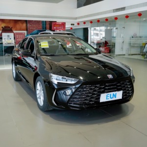 2025 Buuick Ennvista FWWD 4drプリファードスリークコンパクトSUV、<span class=keywords><strong>LEED</strong></span>照明、デジタルディスプレイ、広々としたキャビン、優れた