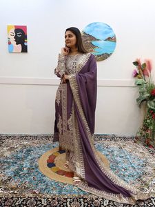 インドとパキスタンの融合: インドのパキスタンのサルワル・カメエズファッションステートメントのための伝統的なインドとパキスタンのスタイルの融合 - Product Image 5