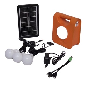 Mini sistema de energía solar portátil fuera de la red con controlador PWM Batería de iones de litio e iluminación para uso doméstico - Product Image 1