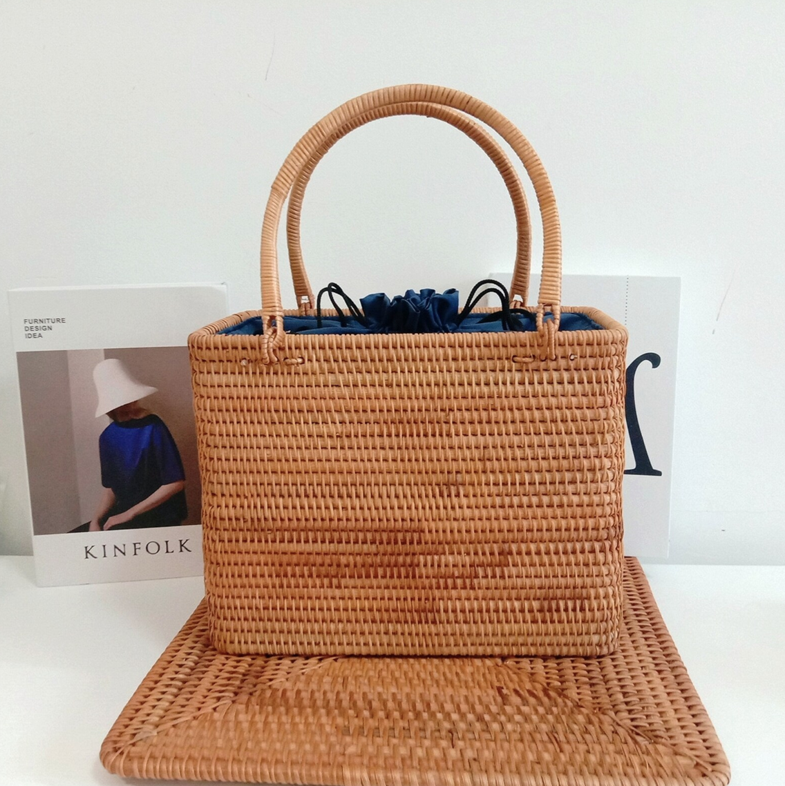 โกลเด้น