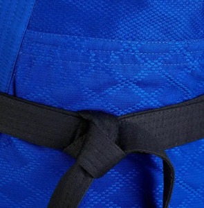 柔道ユニフォームBjj Gi着物JiUJitsu着物新着ヘビー級IJF認定柔道ユニフォーム