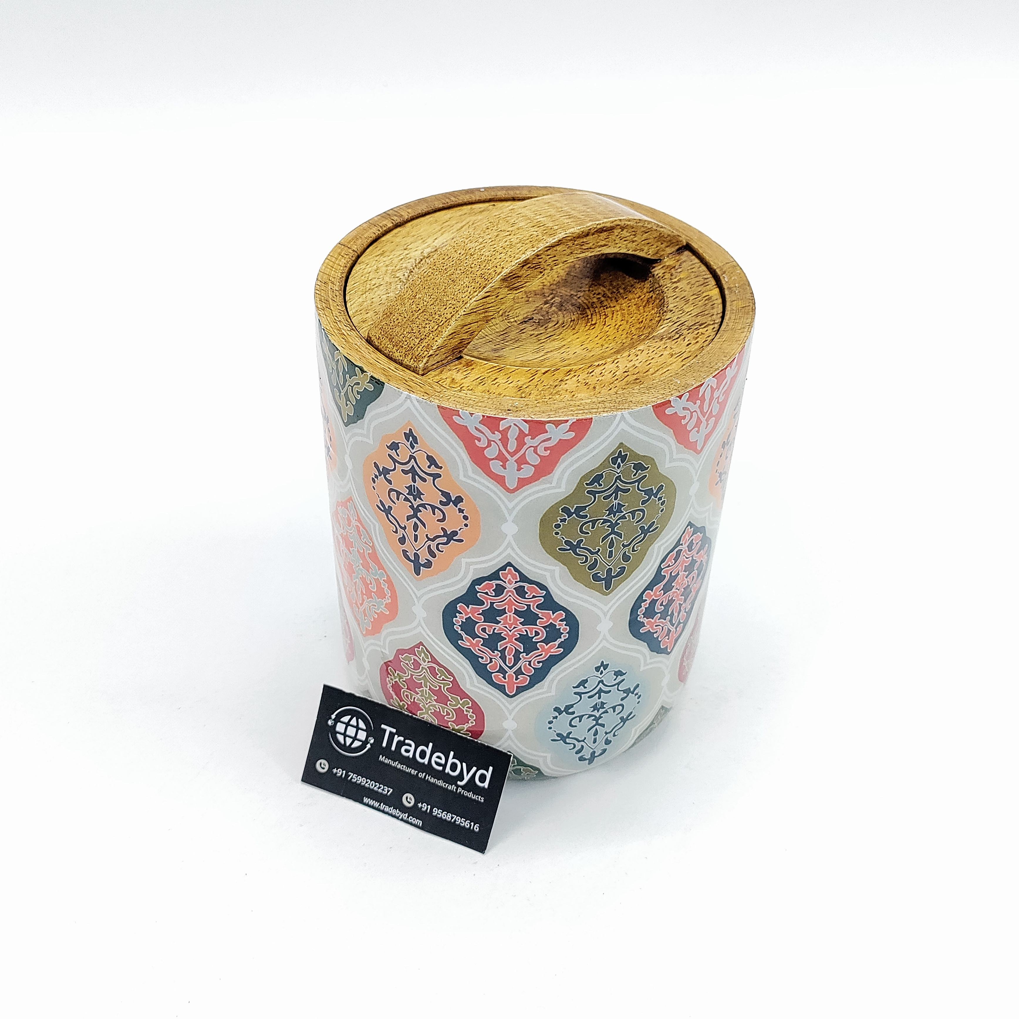 Available in different sizes