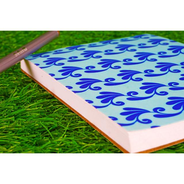 หลายสี
