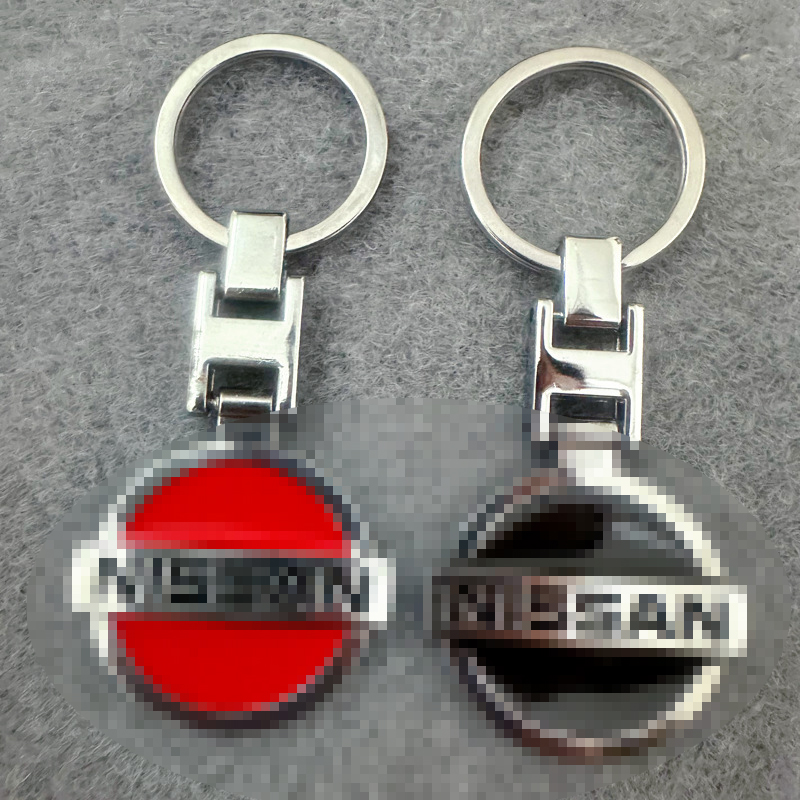 Nis san (black)